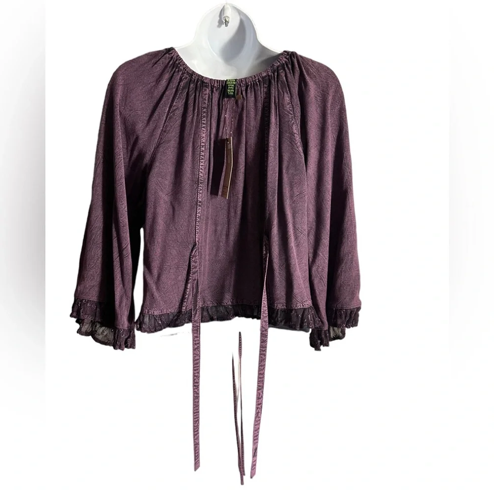 NWT. Medium Blouse by Sacred Threads CL/GY 01 216735 - Picture 2 of 4